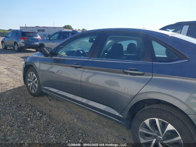 3VWCX7BU1SM092699 Volkswagen tsi
