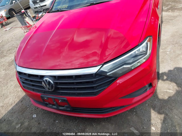 3VWE57BU5KM025294 Volkswagen 1.8 tsi
