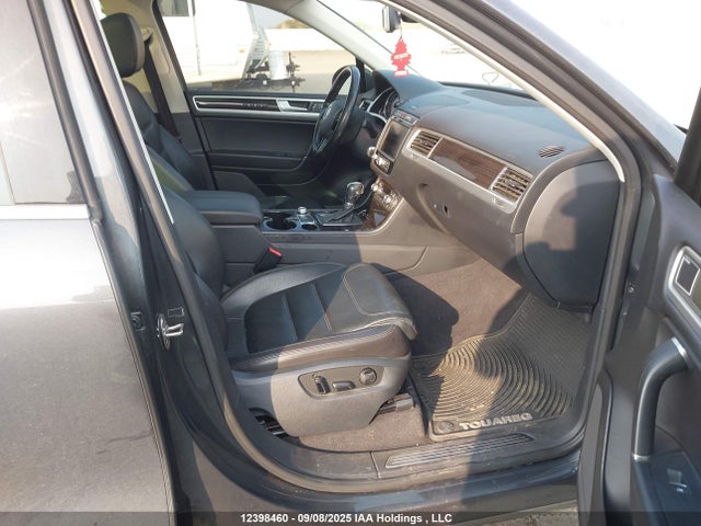 WVGEP9BP7FD006455 Volkswagen Touareg