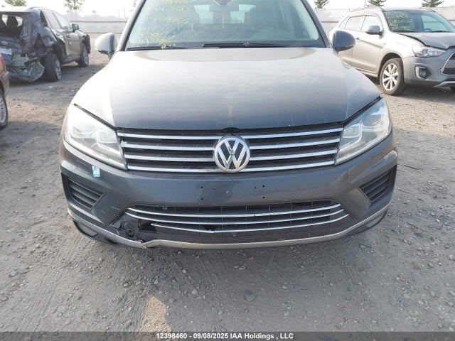 WVGEP9BP7FD006455 Volkswagen Touareg