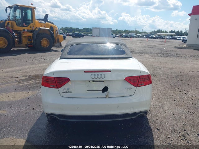 Продаж на аукціоні авто 2015 Audi A5 Technik, vin: WAUWFBFH6FN002202, номер лоту: 12398480