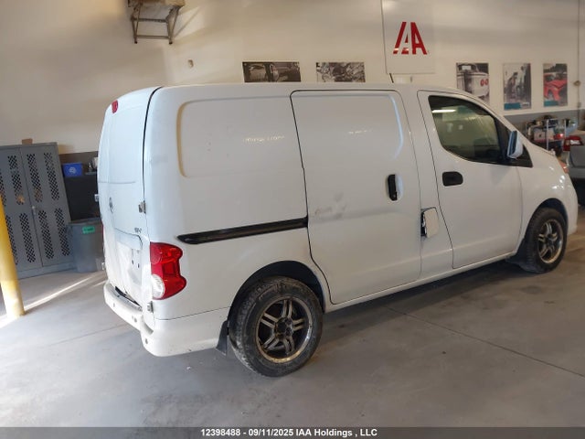 Nissan NV200 2015 3N6CM0KN0FK713330 Image 4