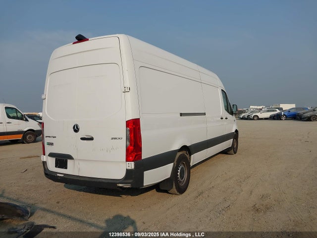 W1Y4KCHY3RP653526 Mercedes-Benz om654