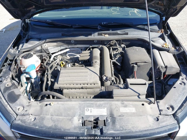 3VW2B7AJ9HM249227 Volkswagen 1.4 tsi