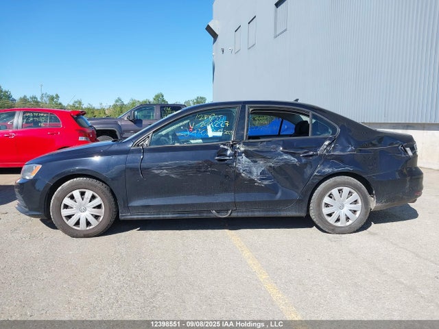 3VW2B7AJ9HM249227 Volkswagen 1.4 tsi