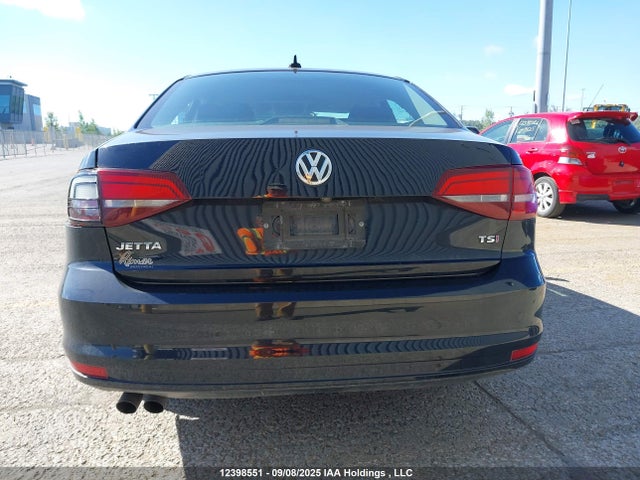 3VW2B7AJ9HM249227 Volkswagen 1.4 tsi