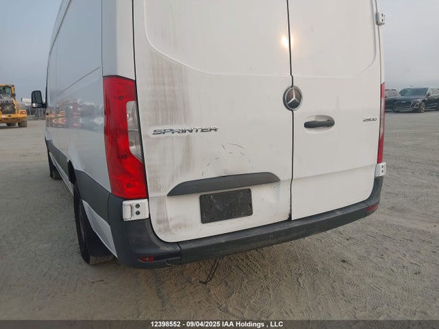 W1Y4DCHYXNP445454 Mercedes-Benz om651