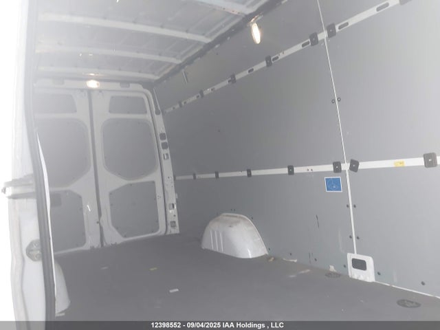 W1Y4DCHYXNP445454 Mercedes-Benz om651