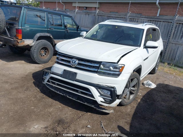 1V2TR2CA1KC568986 Volkswagen fsi