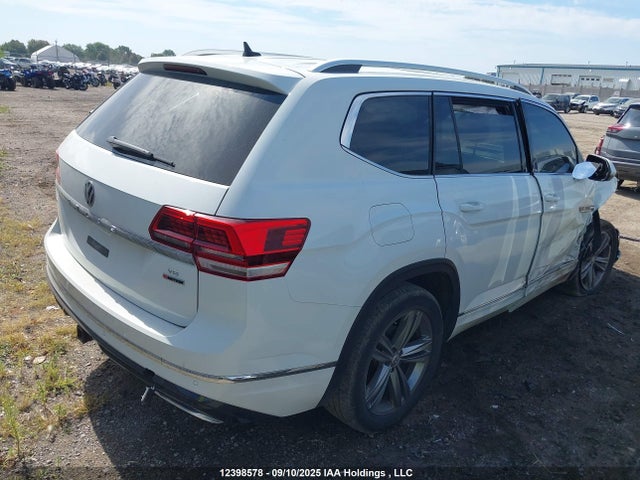 1V2TR2CA1KC568986 Volkswagen fsi