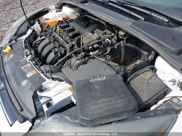 Ford Focus 2014 1FADP3K2XEL384541 Image 10
