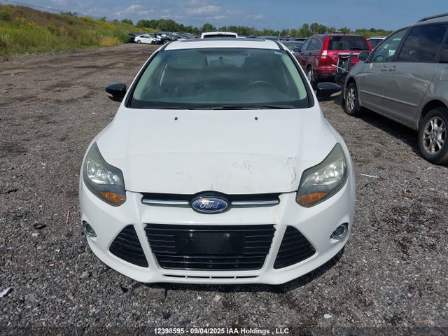Ford Focus 2014 1FADP3K2XEL384541 Image 12