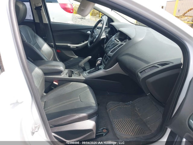 Ford Focus 2014 1FADP3K2XEL384541 Image 5