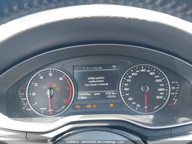 Audi A4 2017 WAUNNAF47HN063146 Image 7