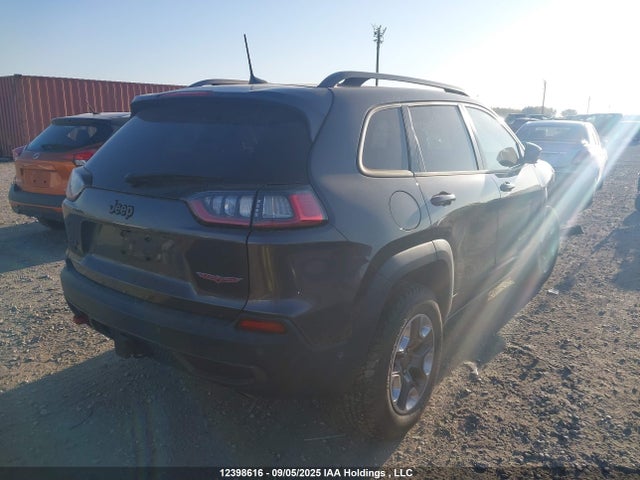 1C4PJMBX6LD632527 Jeep Cherokee Trailhawk Elite