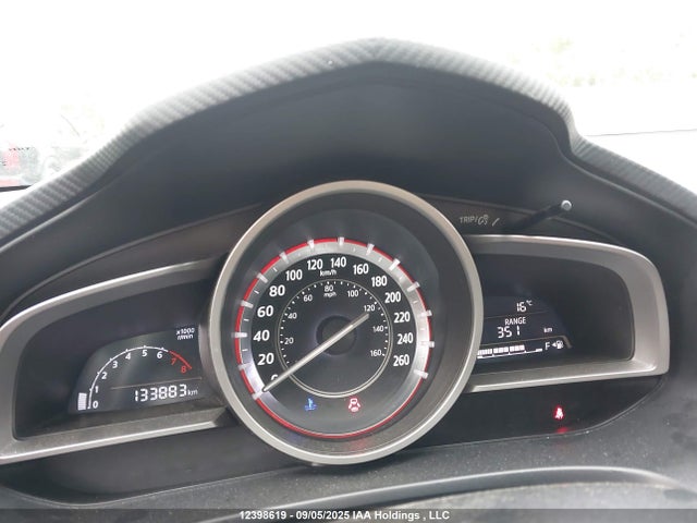 3MZBM1V74FM188209 Mazda pe