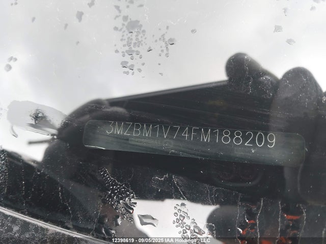 3MZBM1V74FM188209 Mazda pe