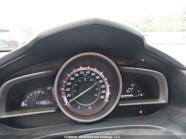 3MZBM1V74FM188209 Mazda pe