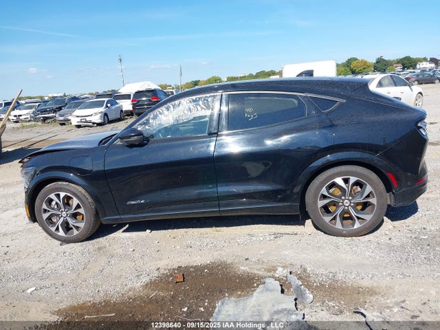 Ford Mustang Mach-E 2021 3FMTK3R74MMA22610 Image 14
