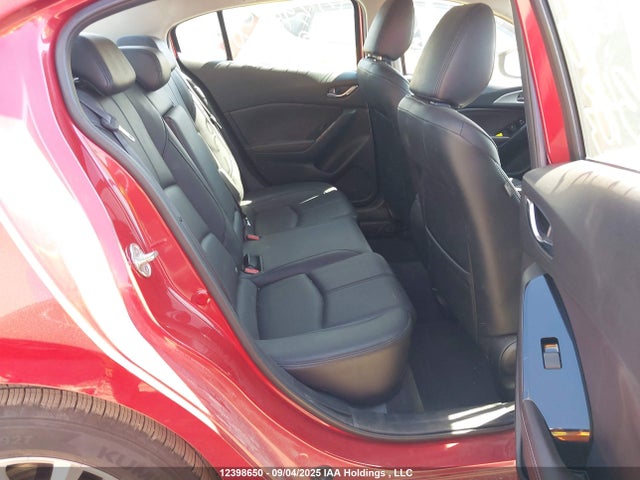 JM1BN1V72J1183483 Mazda pe