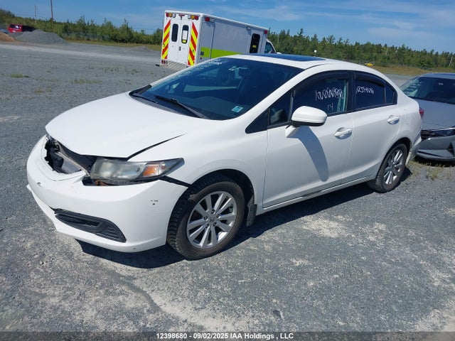 Honda Civic Lx 2014 2HGFB2F58EH016342 Image 2