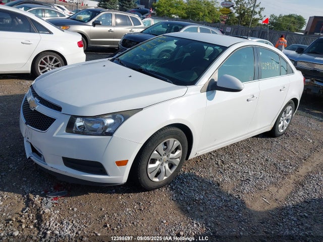 Chevrolet LUV 2014 1G1PC5SBXE7411110 Image 2