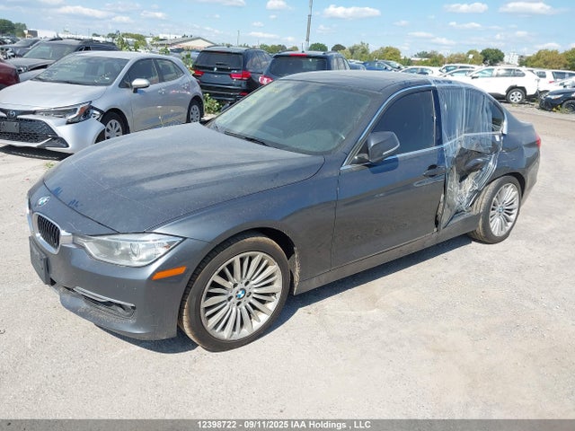 WBA3B3C54EJ983070 BMW 328I