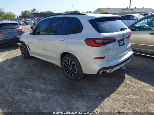 5UXCR6C52KLL61520 BMW X5