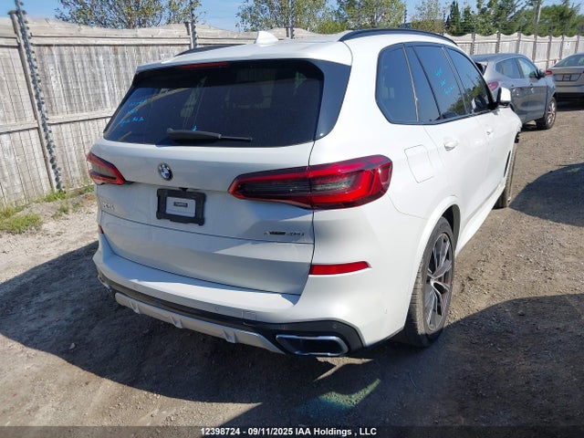 5UXCR6C52KLL61520 BMW X5