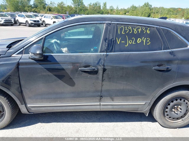5LMCJ2A94FUJ02043 Lincoln MKC