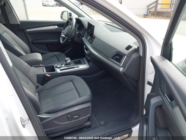 WA1AAAFY7R2065119 Audi 40 tfsi (2.0t)