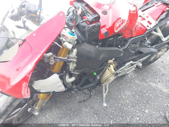 ZDMDAGWW0RB008379 Ducati 2024