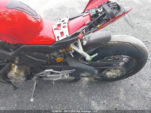 ZDMDAGWW0RB008379 Ducati 2024