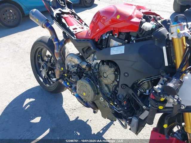 ZDMDAGWW0RB008379 Ducati 2024