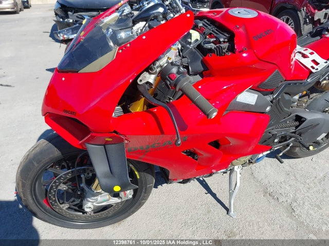 ZDMDAGWW0RB008379 Ducati 2024