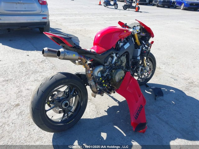 ZDMDAGWW0RB008379 Ducati 2024