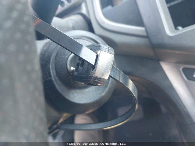 1G1JA5EH3E4205821 Chevrolet luw