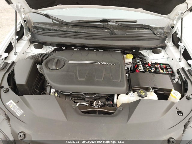 1C4PJMMX1MD103050 Jeep Cherokee Altitude
