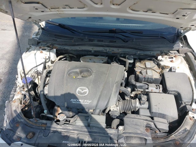 3MZBM1K71FM139070 Mazda pe