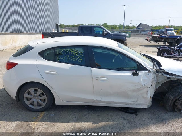 3MZBM1K71FM139070 Mazda pe