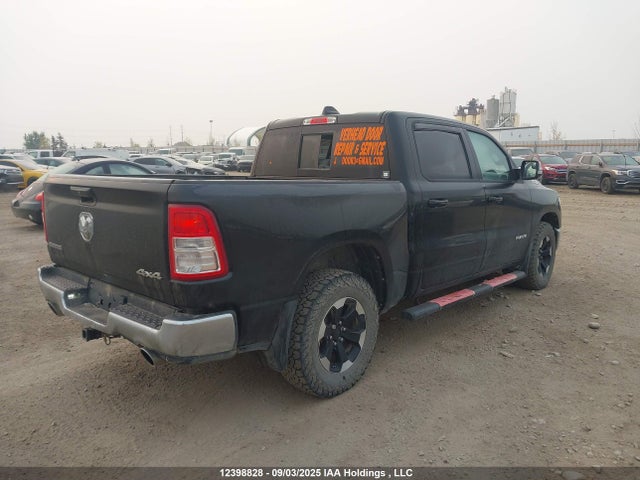 RAM 1500 2021 1C6SRFFT1MN636946 Image 4