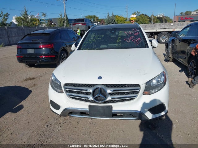 WDC0G4KB3HF216042 Mercedes-Benz m274