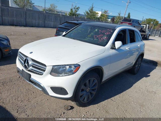 WDC0G4KB3HF216042 Mercedes-Benz m274