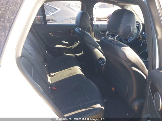 WDC0G4KB3HF216042 Mercedes-Benz m274