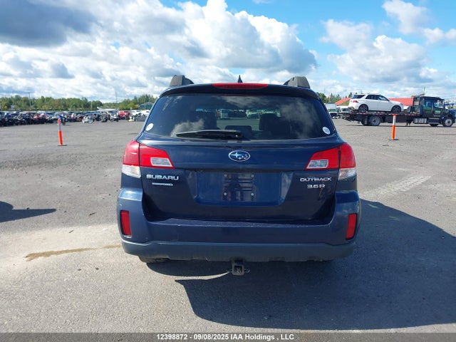 Subaru Outback 3.6r Limited 2014 4S4BRJMC7E2288244 Image 16
