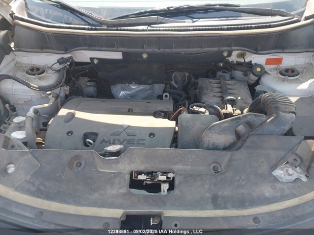 JA4AJVAW8MU607306 Mitsubishi mivec