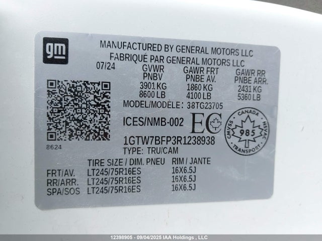 GMC lv1 2024 1GTW7BFP3R1238938 Image 9