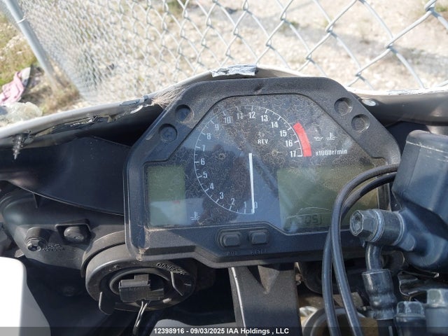 Продажа на аукционе авто 2005 Honda Cbr600 Rr, vin: JH2PC37285M200372, номер лота: 12398916