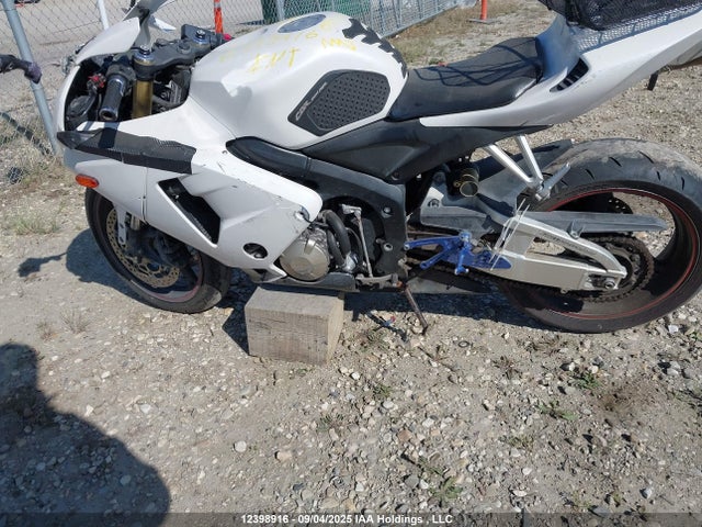 Продажа на аукционе авто 2005 Honda Cbr600 Rr, vin: JH2PC37285M200372, номер лота: 12398916