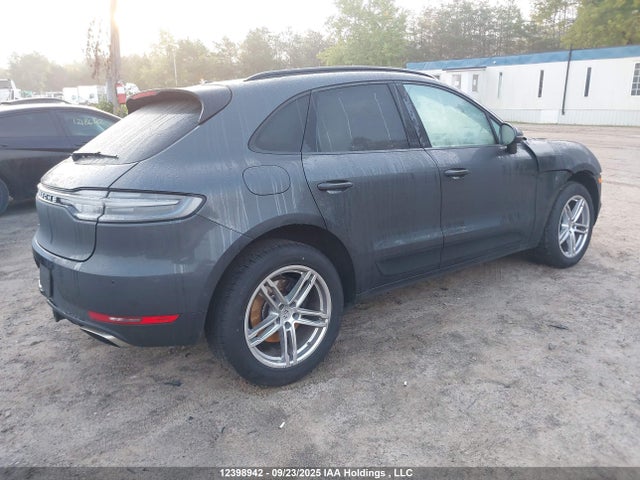 Porsche Macan 2020 WP1AA2A58LLB12120 Image 4